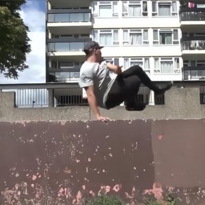 【Parkour教程】反身跳-TheReverseVault