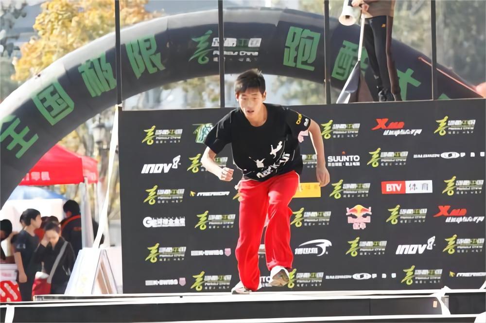 2009年首届全国跑酷大赛落幕 尽展风采备受追捧【组图】-跑酷中文网