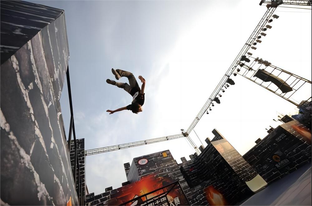 2009年首届全国跑酷大赛落幕 尽展风采备受追捧【组图】-跑酷中文网