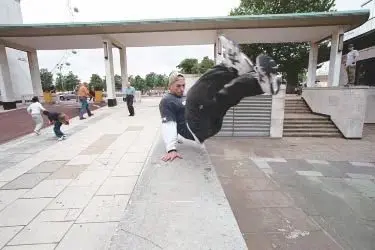 《流年与沉淀》创刊：2006年至2008年，那个像泉水一样甘甜青涩的跑酷年代！-跑酷中文网