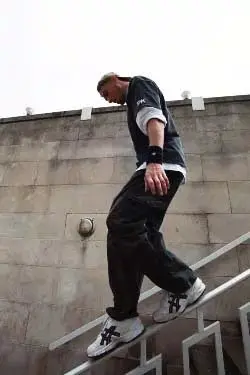 《流年与沉淀》创刊：2006年至2008年，那个像泉水一样甘甜青涩的跑酷年代！-跑酷中文网