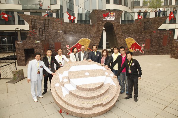 跑酷中国“自由之战”——第二届红牛全国极限跑酷大赛精彩开赛