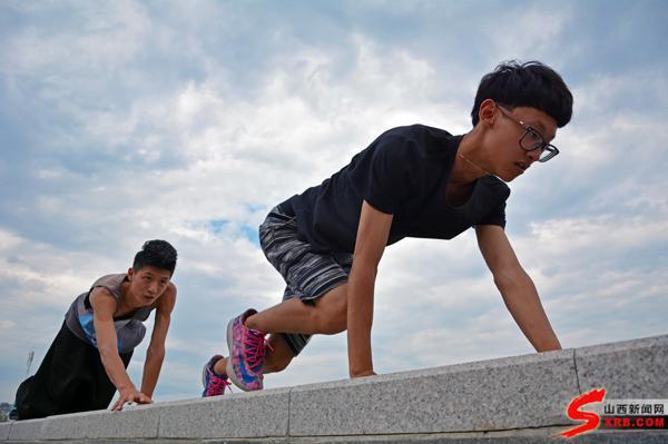 山西太原龙行社跑酷俱乐部