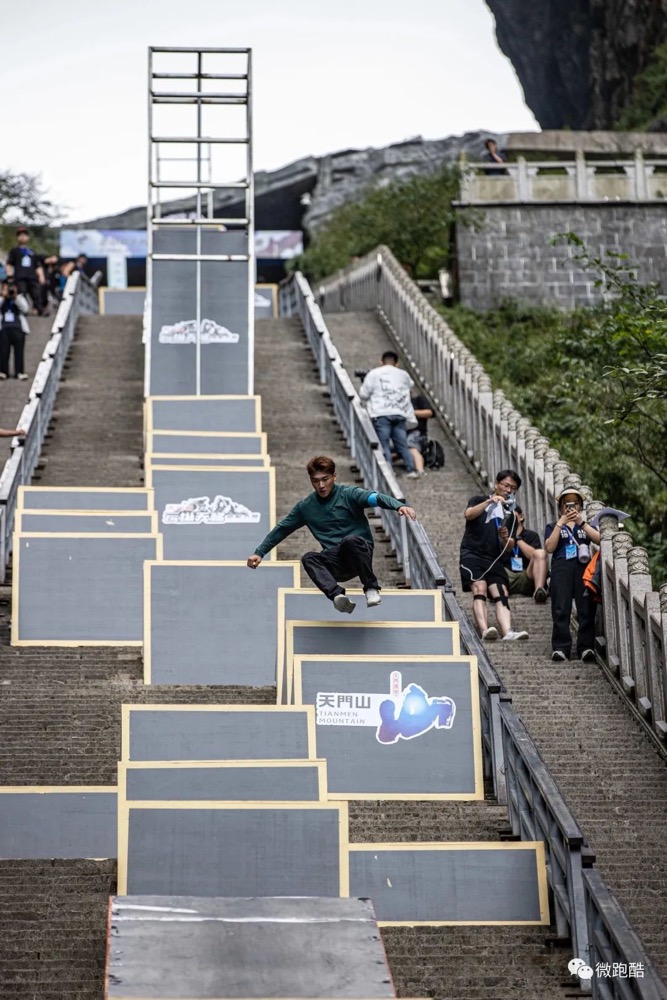 一篇为跑酷运动发声的公关稿：跑酷是开放的，是自由的，是充满创新的以及多种风格并存的！-跑酷中文网